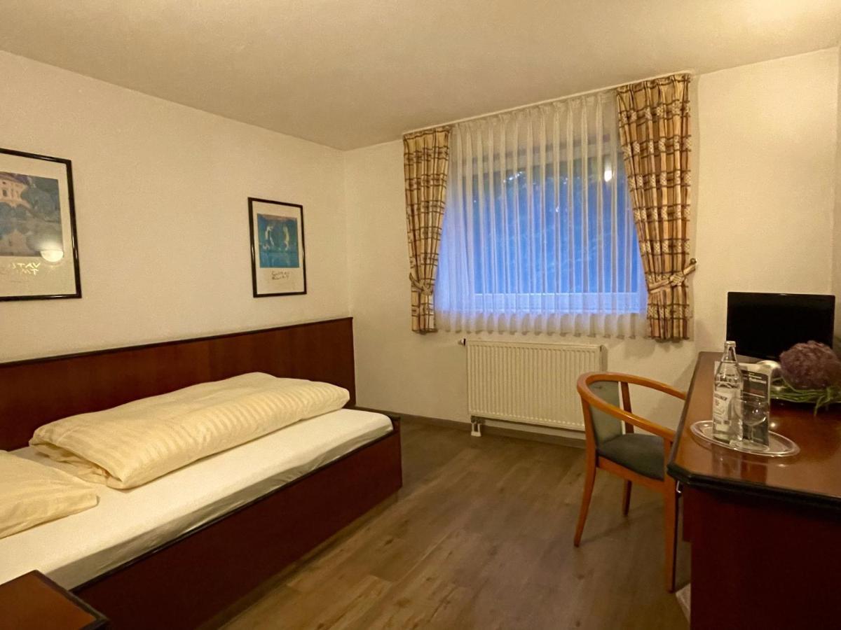 Hotel Haus Hubertus Elsdorf Exteriér fotografie